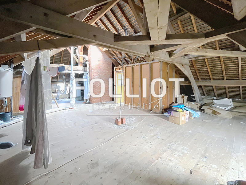 Maison - 225 m² - 8 pièces