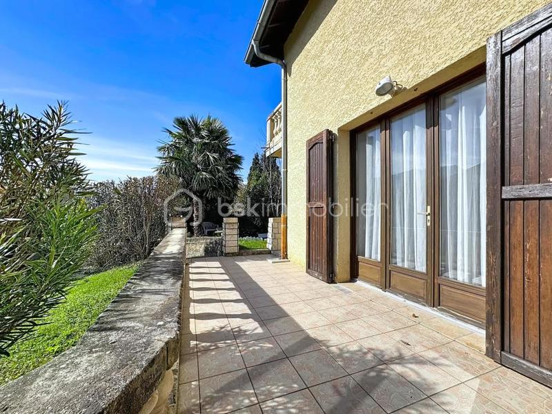 Maison - 146 m² - 5 pièces