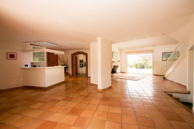 Villa - 344 m² - 7 pièces
