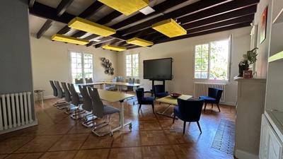 Bureau - 320 m² - 10 pièces