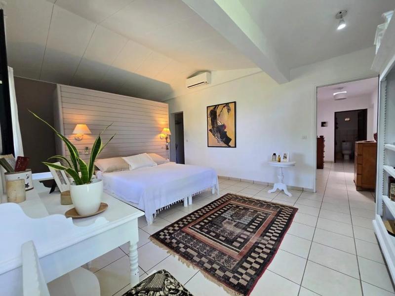 Villa - 167 m² - 6 pièces