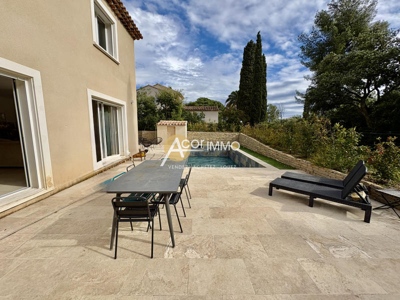 Maison - 120 m² - 5 pièces