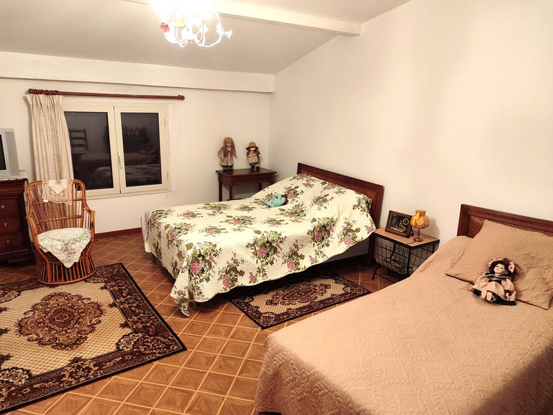 Maison - 200 m² - 7 pièces