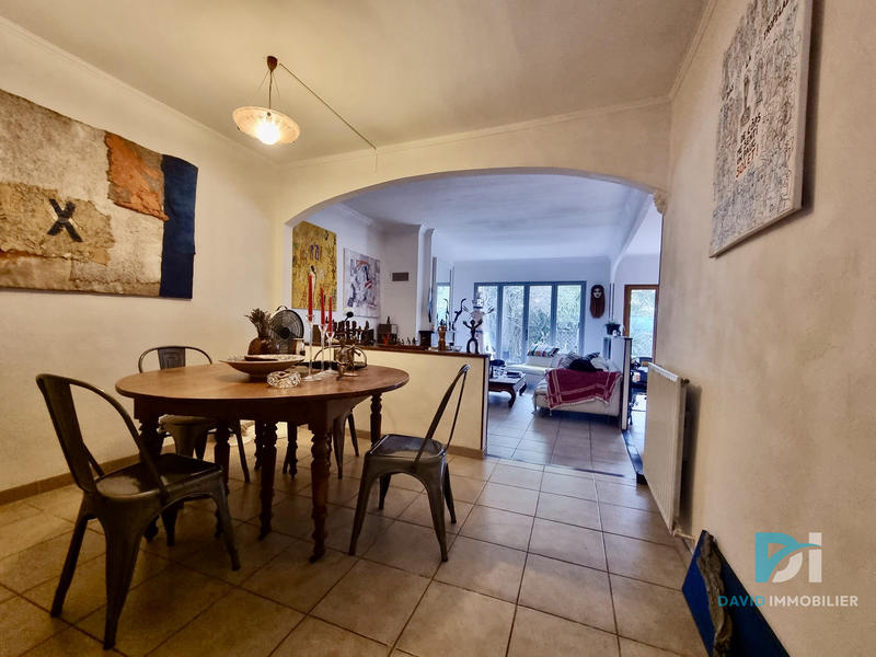 Maison - 180 m² - 5 pièces
