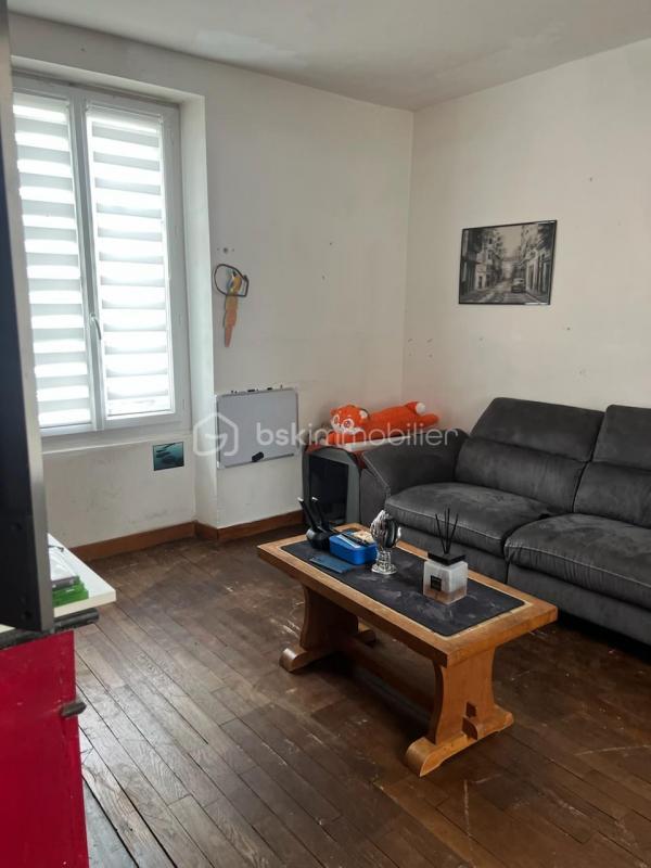 Maison en pierre - 81 m² - 4 pièces