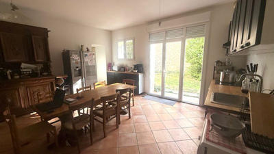 Maison - 520 m² - 6 pièces