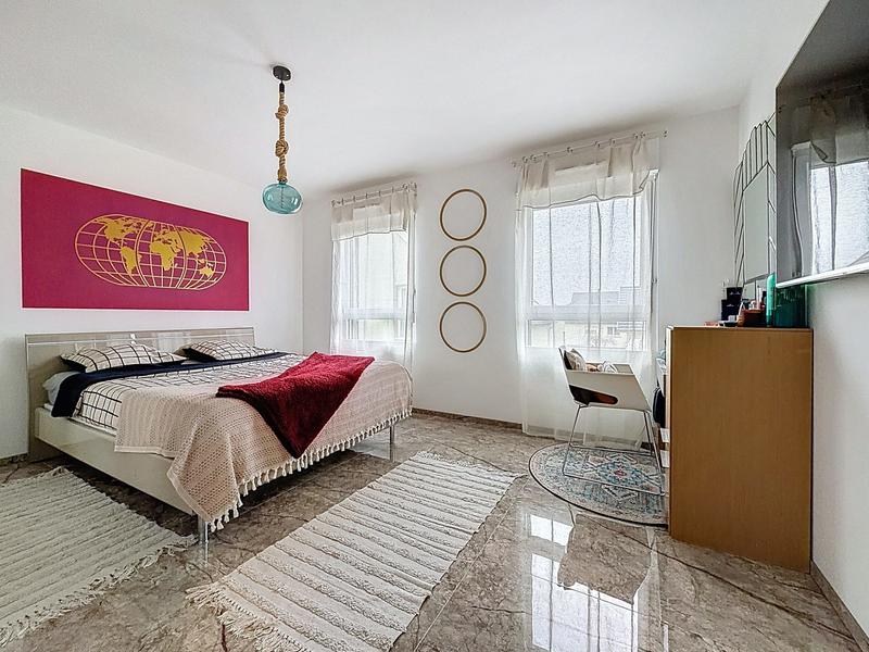 Maison - 145 m² - 6 pièces