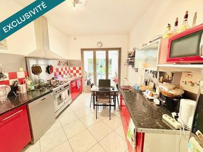 Maison - 146 m² - 7 pièces