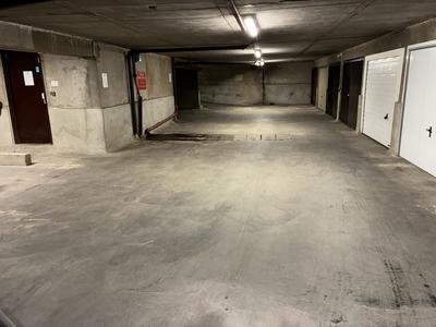 Parking / Garage - 12 m²
