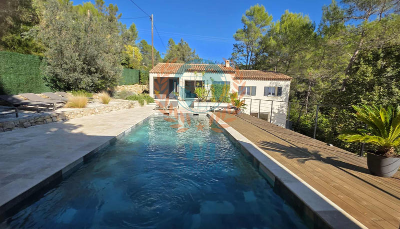 Maison - 150 m² - 6 pièces