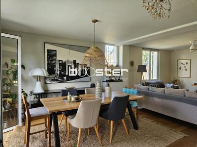 Maison ancienne - 142 m² - 4 pièces