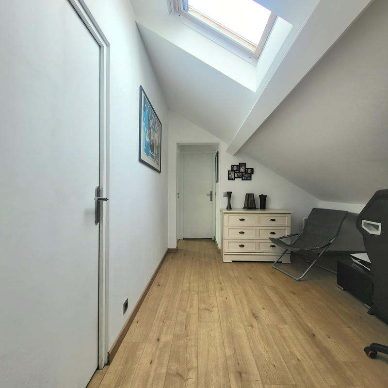 Maison - 120 m² - 6 pièces