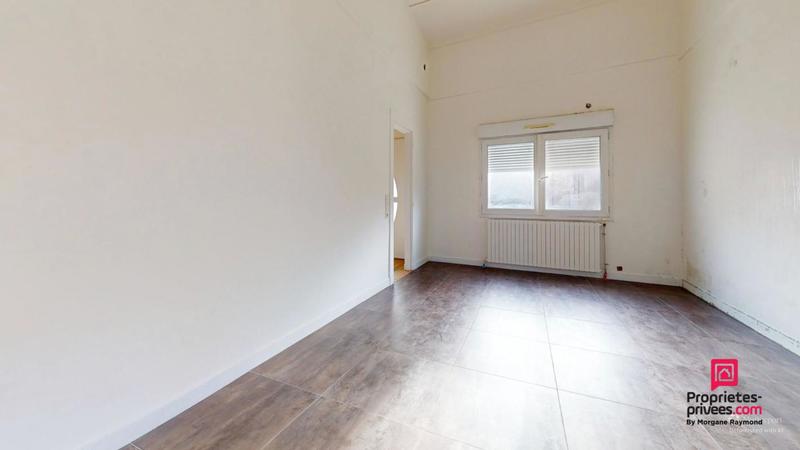 Maison - 121 m² - 5 pièces