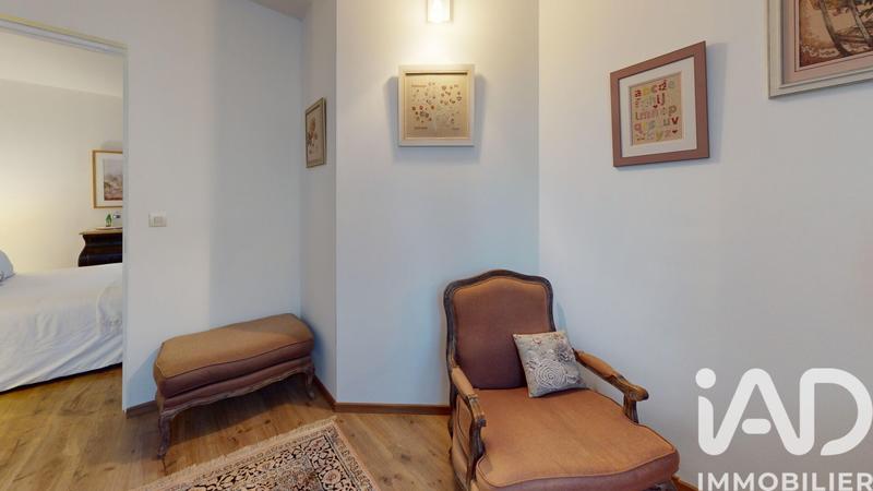 Maison de village - 220 m² - 9 pièces