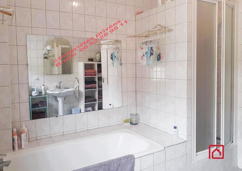 Maison - 215 m² - 7 pièces