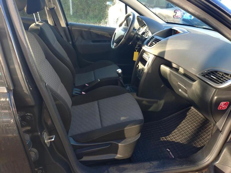 Peugeot 207 1.6 Hdi 90 Cv Premium