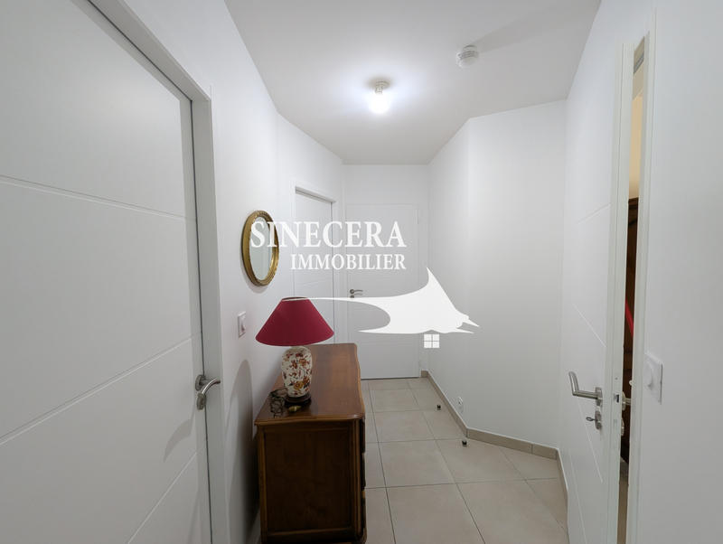 Local commercial - 88 m² - 3 pièces