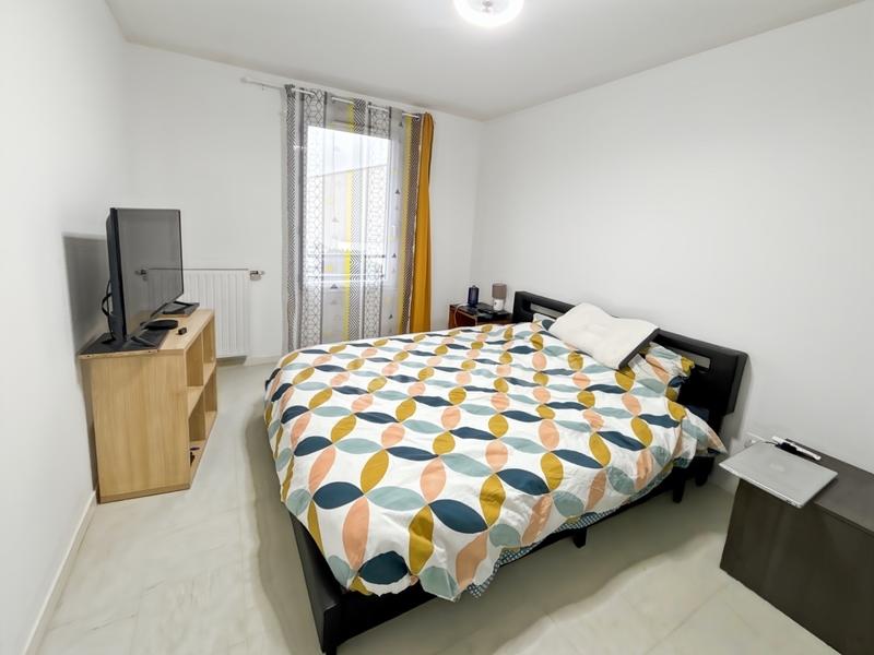 Maison - 92 m² - 5 pièces