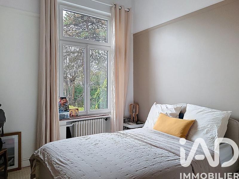 Maison - 415 m² - 13 pièces