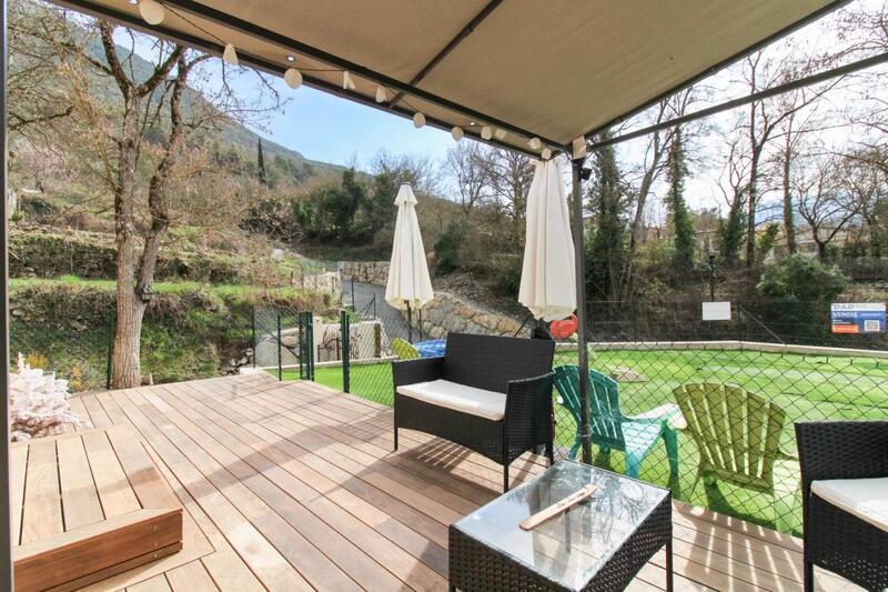 Maison - 75 m² - 4 pièces