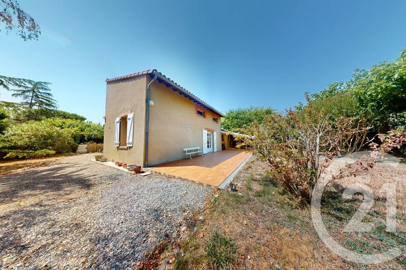 Maison - 267 m² - 6 pièces