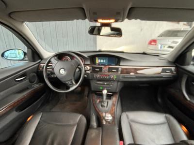 Bmw 330d Série 3 V (E90) 231ch Luxe