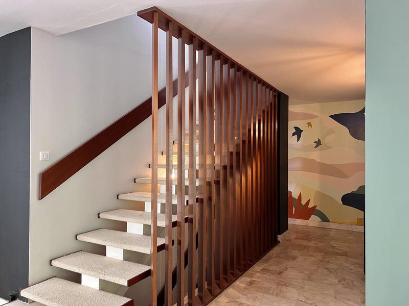 Maison - 371 m² - 9 pièces