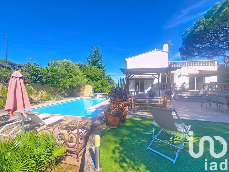 Maison - 207 m² - 5 pièces