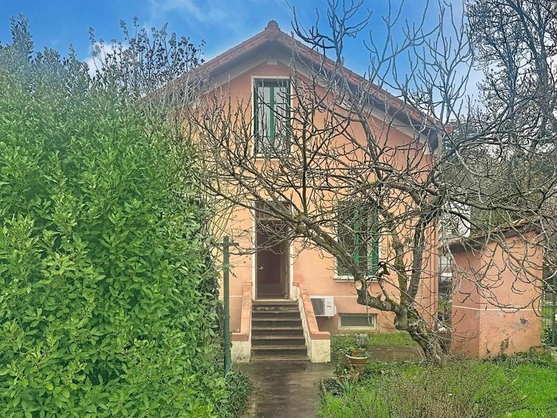 Maison - 97 m² - 4 pièces