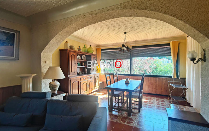 Villa - 308 m² - 12 pièces