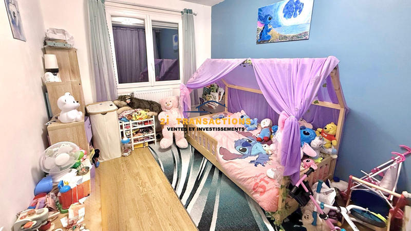 Appartement - 80 m² - 4 pièces