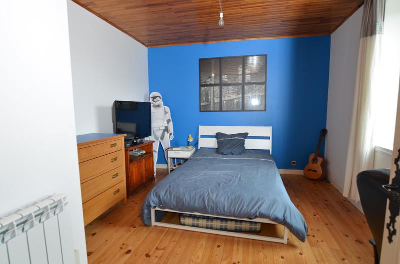 Maison - 202 m² - 8 pièces