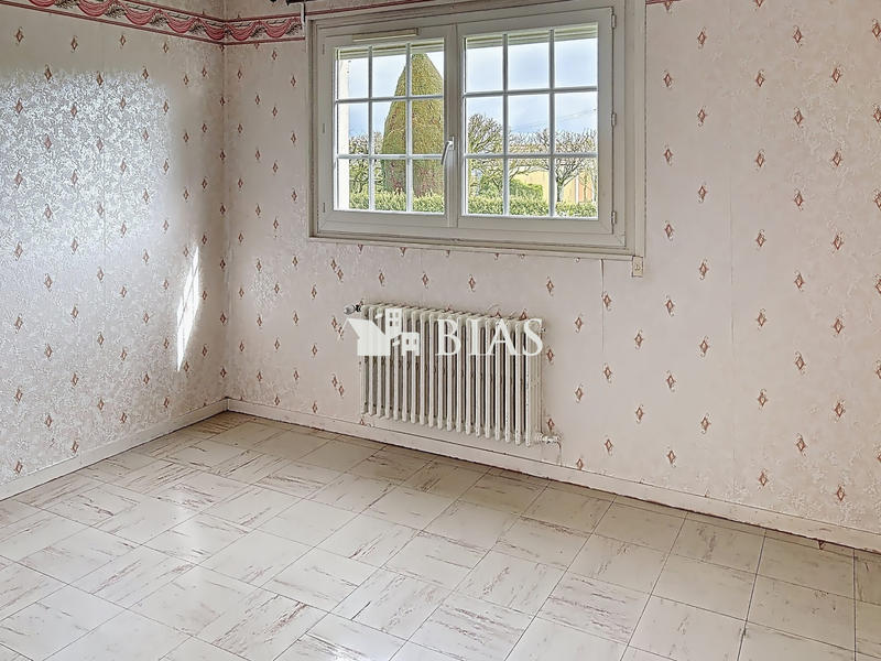 Maison - 93 m² - 4 pièces