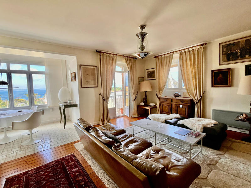 Appartement - 139 m² - 5 pièces