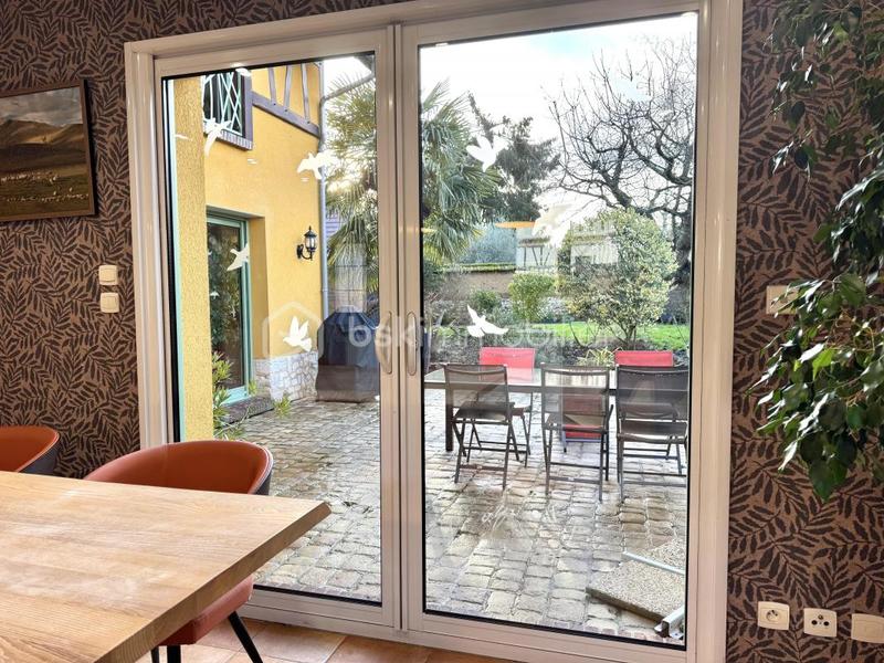 Pavillon - 178 m² - 6 pièces