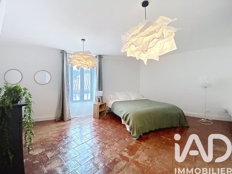 Maison de ville - 270 m² - 8 pièces