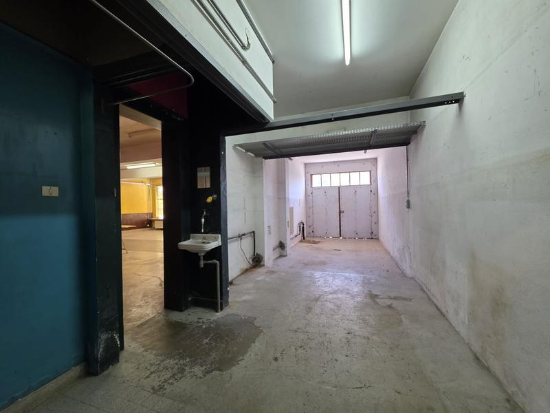 Maison - 255 m² - 8 pièces