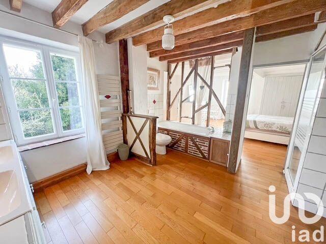 Maison - 295 m² - 11 pièces