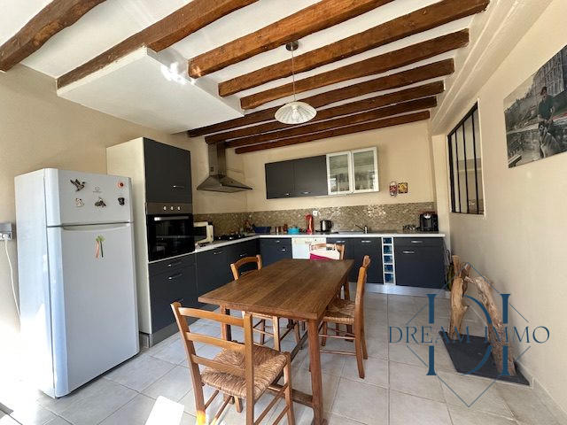 Maison - 150 m² - 5 pièces