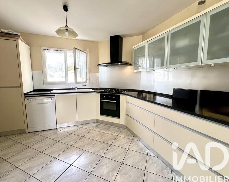 Maison - 136 m² - 6 pièces