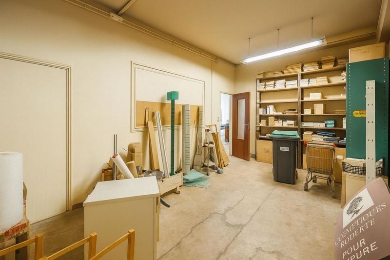 Local commercial - 210 m²