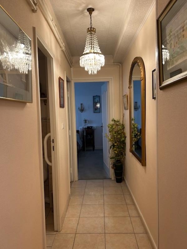 Appartement ancien - 77 m² - 4 pièces