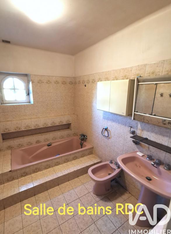 Maison - 136 m² - 7 pièces