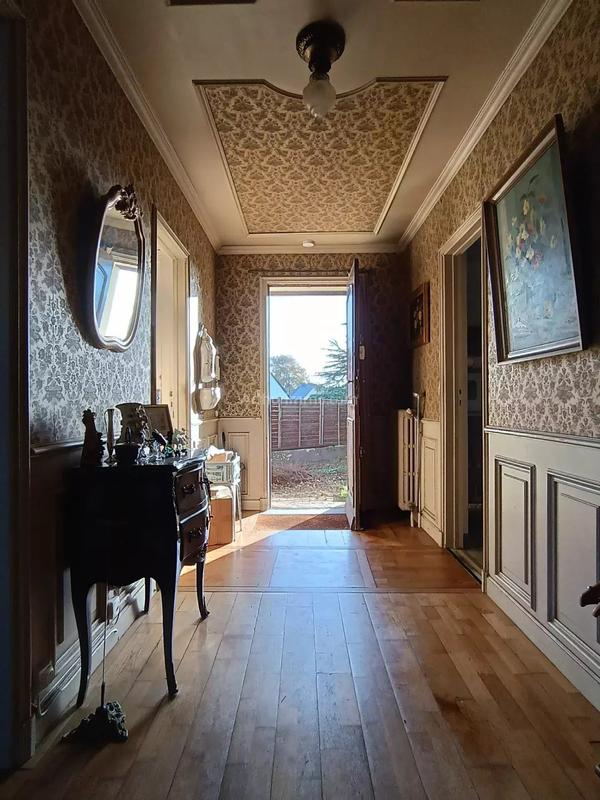 Maison - 166 m² - 7 pièces