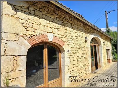 Maison - 213 m² - 9 pièces