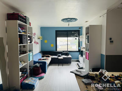 Maison - 214 m² - 7 pièces