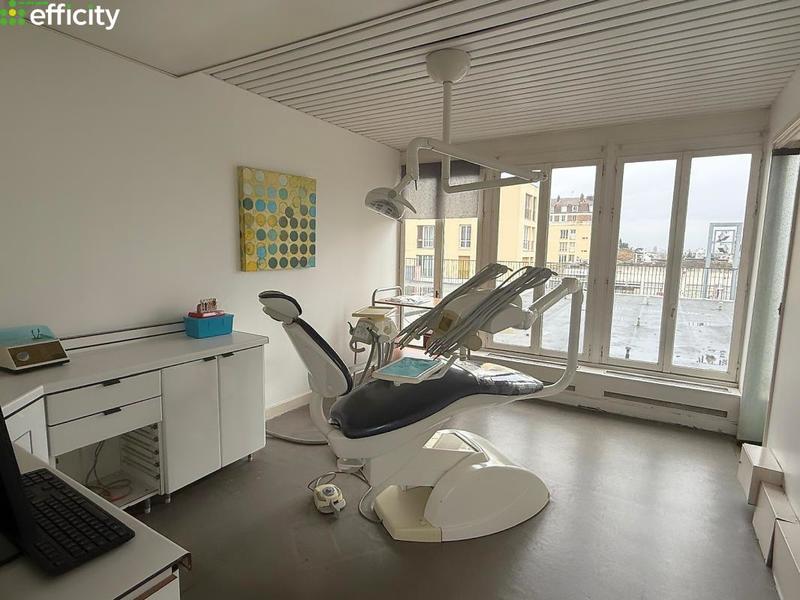 Bureau - 163 m² - 7 pièces