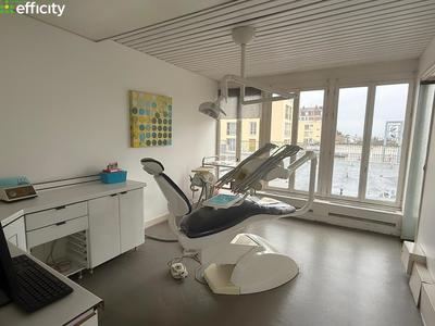 Bureau - 163 m² - 7 pièces