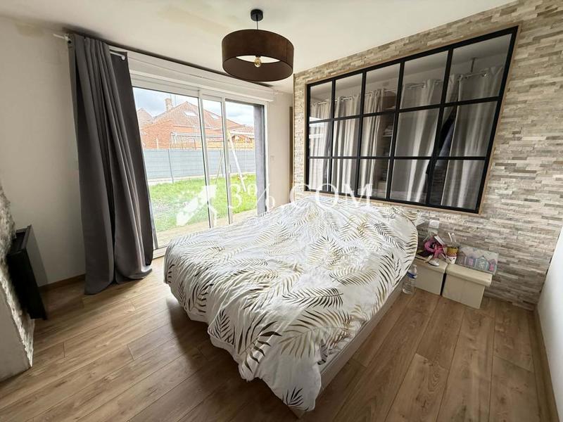 Maison - 125 m² - 5 pièces