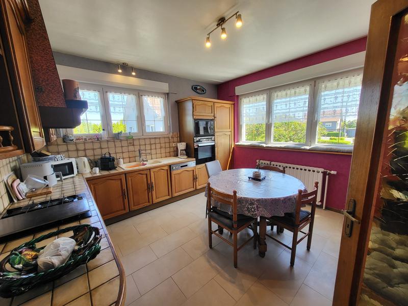 Maison - 98 m² - 5 pièces